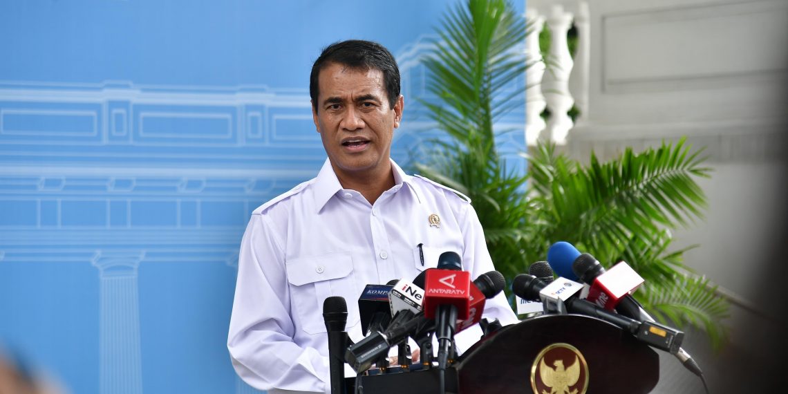 Amran Pecat 13 Pejabat Kementan karena Judi Online