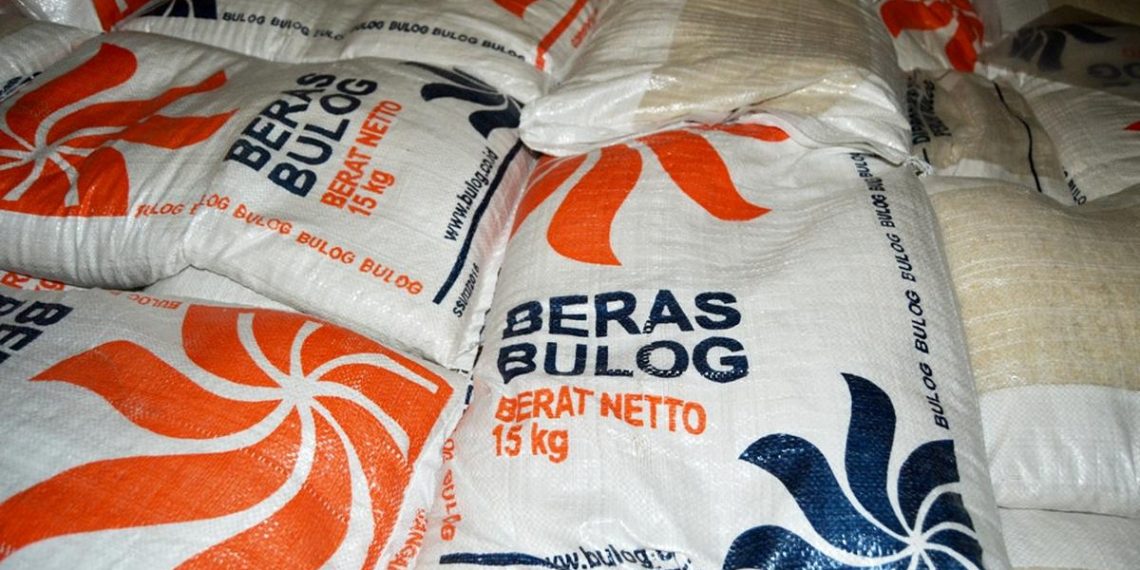Stok Beras 5 Kg Langka di Ritel, Bulog Diminta Perluas Pasokan