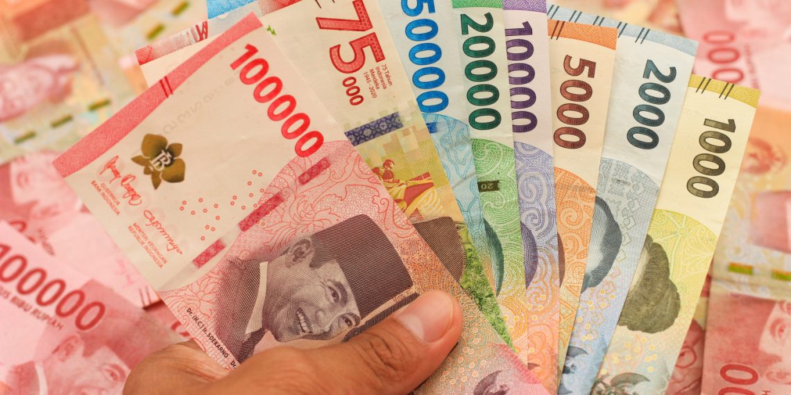 Rupiah Hari Ini Naik 0,48% ke Rp17.894 per Dolar AS