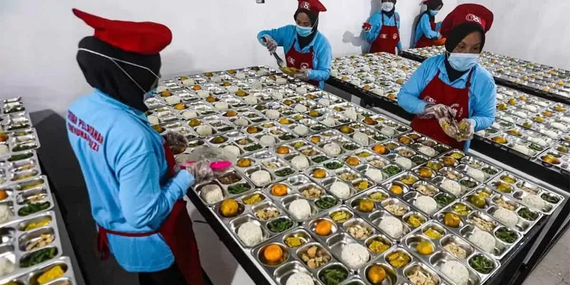 Pengamat Soroti Beban Sekolah Jika Kelola Dapur MBG