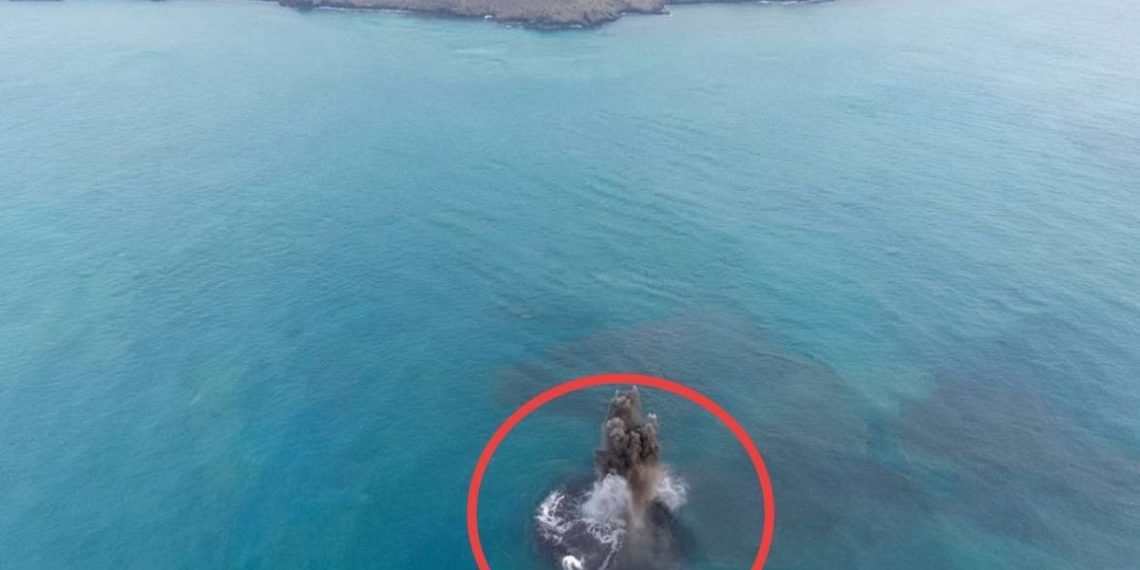 Daratan Seluas 32,8 Hektare Muncul di Dekat Anak Krakatau