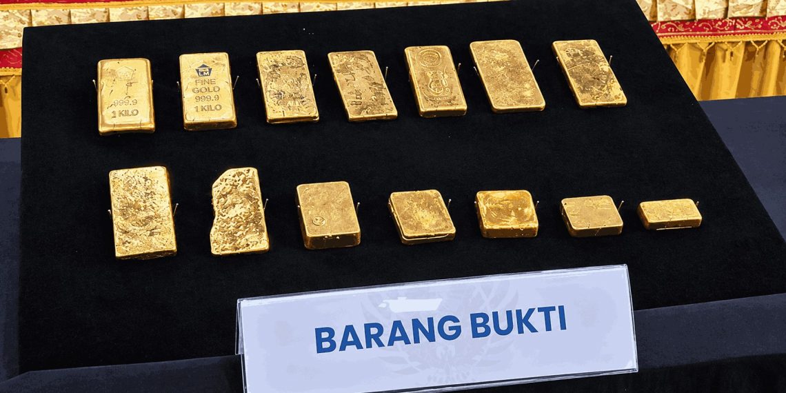 Bea Cukai Gagalkan Aksi WN China Bawa Emas 10,4 Kg Senilai Rp26 Miliar