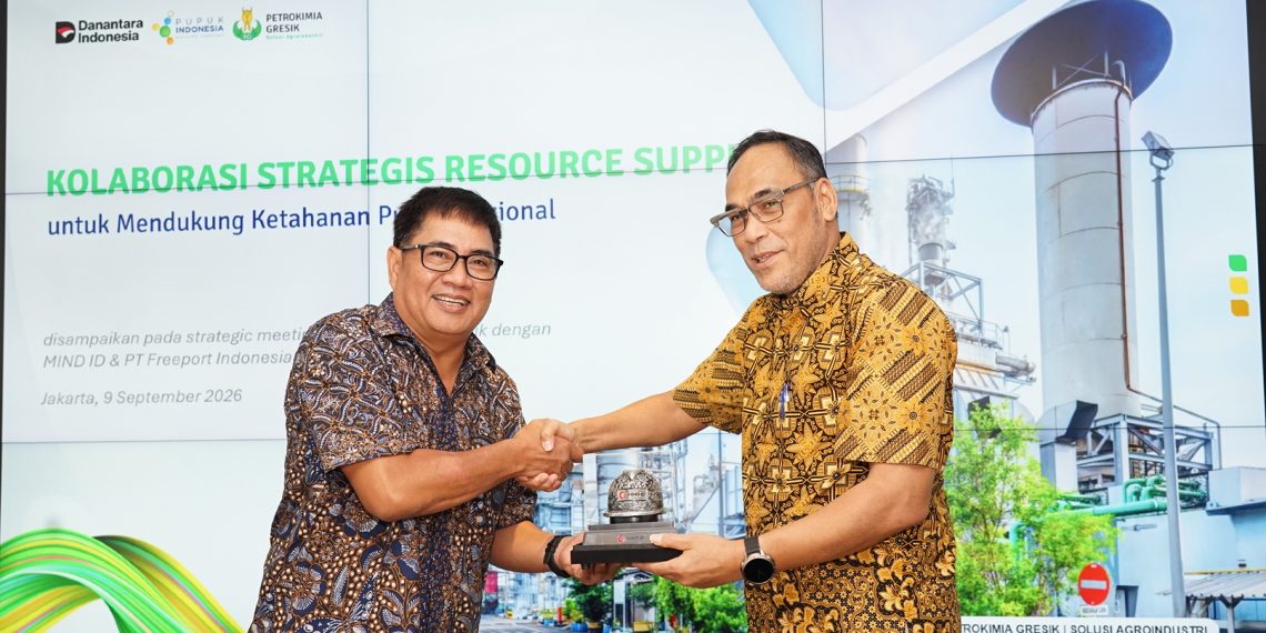 Petrokimia Gresik Perkuat Pasokan Bahan Baku Pupuk