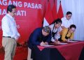 Pedagang Pasar Induk Kramat Jati Ikuti Akad Kredit Massal Bank Jakarta