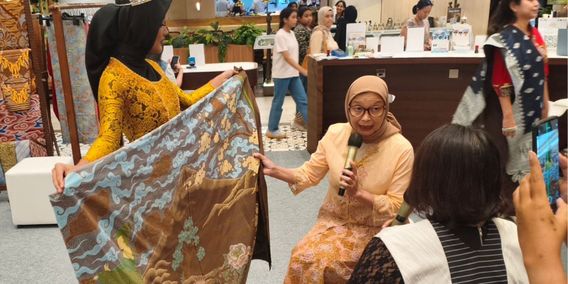 Melalui "Jelajah Indonesia Wastra Nusantara", Kemenpar Angkat Wastra jadi Daya Tarik Wisata Budaya