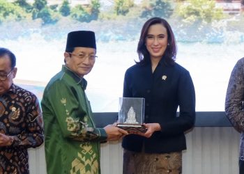 Sinergi Lintas Sektor, Kemenpar Optimalkan Pemanfaatan 4 Candi sebagai Pusat Wisata Religi