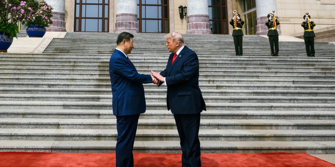 Trump Diklaim Tawarkan Senjata AS kepada China
