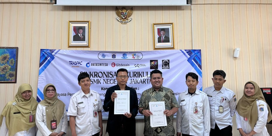 Bagus Wahyu Trianto Dorong SMKN 71 Selaraskan Kurikulum dengan Kebutuhan Industri