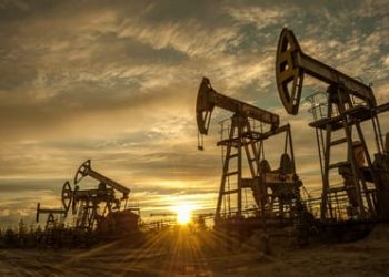 Minyak Dunia Tembus US$104, Mendag Khawatir Surplus Dagang Tergerus