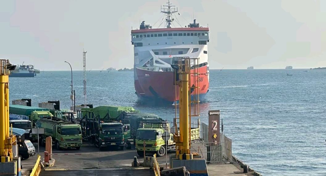 Erupsi Anak Krakatau, Merak-Bakauheni Kapan Harus Berhenti?