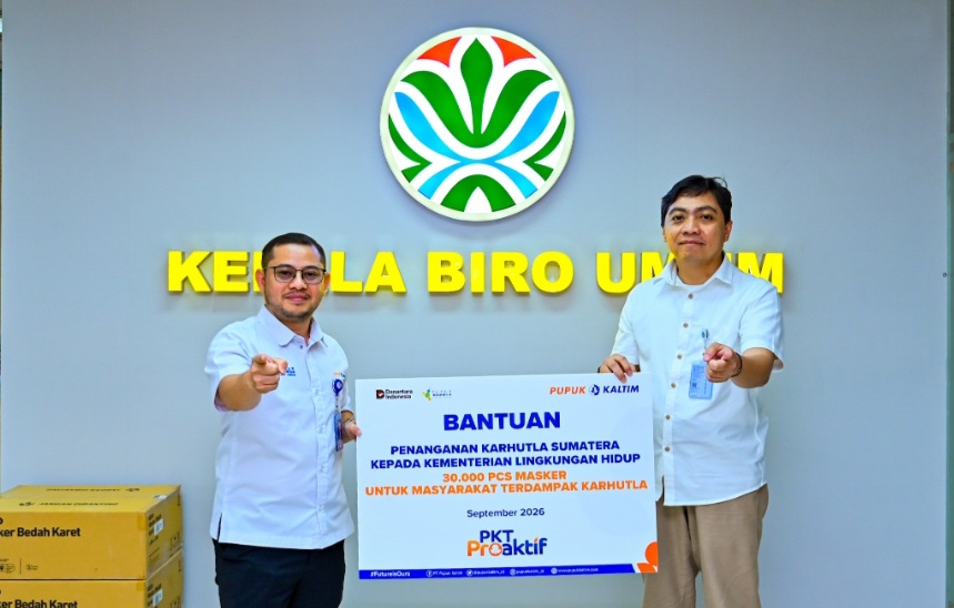 Pupuk Kaltim Salurkan 76.400 Masker bagi Masyarakat Terdampak Karhutla