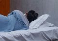 Kurang Tidur di Hari Kerja Dibayar Saat Weekend, Apa Risikonya?