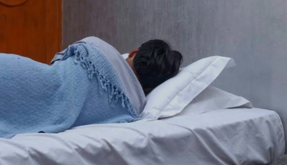 Kurang Tidur di Hari Kerja Dibayar Saat Weekend, Apa Risikonya?