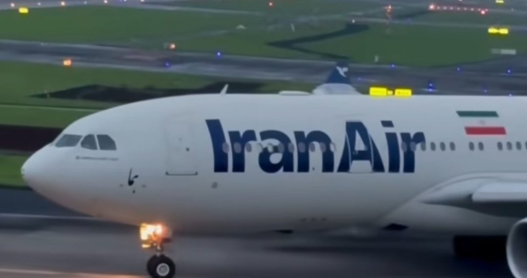 Maskapai Iran Dilarang Terbang, Trump TV Hadir di AS
