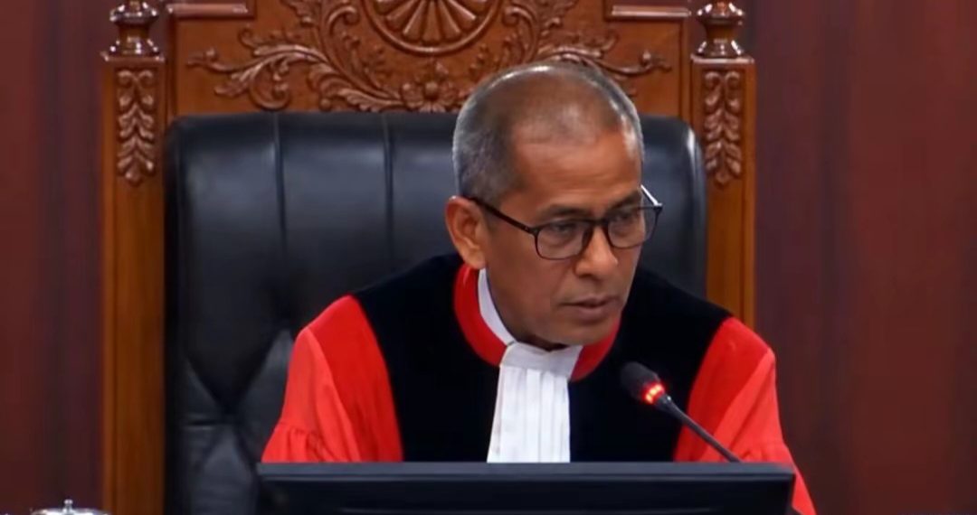 Saldi Isra Tanya KPU, Mengapa Tak Cek Pendidikan Gibran?