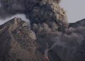 Semeru Erupsi Empat Kali, Letusan Capai 1.300 Meter