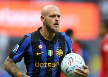 Federico Dimarco mengakui belum ada pembicaraan kontrak baru dengan Inter Milan, meski masa baktinya akan berakhir pada musim panas 2027.