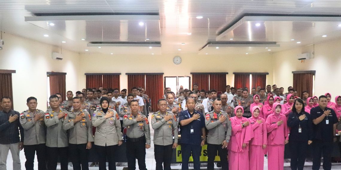 ASABRI Kantor Cabang Pontianak membekali anggota Polres Sambas dengan edukasi literasi keuangan untuk mempersiapkan masa depan dan purnabakti.