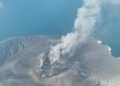 Gunung Anak Krakatau kembali erupsi dan berstatus Level III Siaga. Pakar menjelaskan apakah aktivitas vulkanik dapat memicu gempa megathrust Selat Sunda.