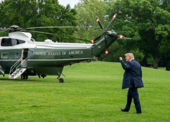 Pakar Timur Tengah meragukan klaim Donald Trump bahwa perang dengan Iran akan berakhir segera setelah pemilu sela AS pada November.