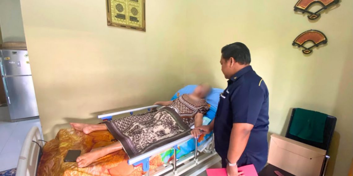 ASABRI Kantor Cabang Palembang memperkuat layanan kepada peserta melalui pelayanan langsung dan kunjungan ke rumah penerima pensiun.