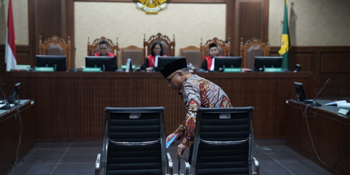Dua saksi dalam sidang dugaan korupsi kuota haji menyatakan tidak pernah menyerahkan uang atau menerima perintah pemberian fee kepada Yaqut Cholil Qoumas.
