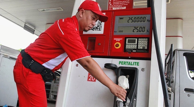 Kementerian ESDM menegaskan harga Pertalite tidak naik hingga akhir 2026 dan membantah informasi kenaikan yang beredar di media sosial.