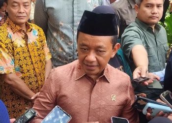 Bahlil Ungkap Antrean BBM di Sulsel, Stok Nasional Disebut Masih Aman