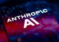 Bos Anthropic Ingatkan Bahaya AI, Pengembang Diminta Mulai Berhati-Hati