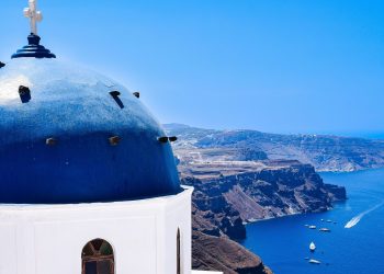 Santorini, Yunani - pexels/Fotografi AXP