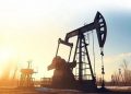 Harga Minyak Kembali Naik, Brent Tembus US$102,6 per Barel
