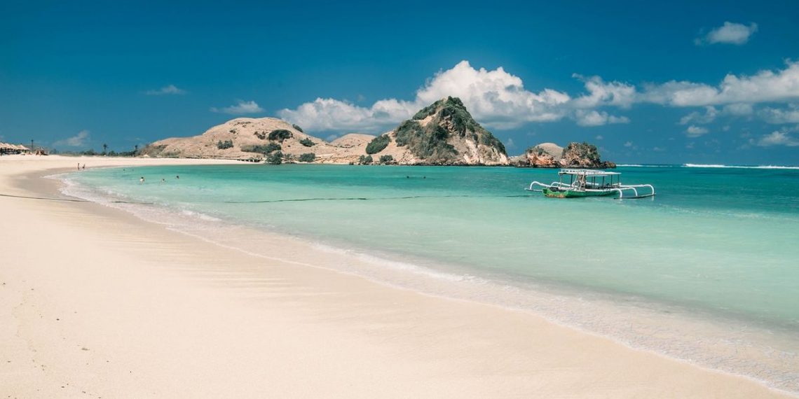 Ke Mandalika untuk Nonton Balapan, Jangan Lewatkan Destinasi Wisata Ini