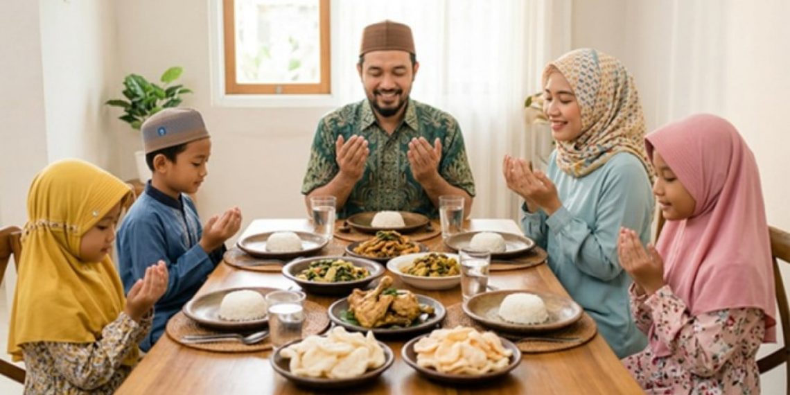 Mengapa Kita Dianjurkan Mengucapkan Bismillah Sebelum Makan?