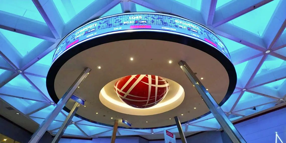 IHSG Ditutup Ambruk 11,57% Hari Ini ke Level 5.185, 812 Saham Berguguran