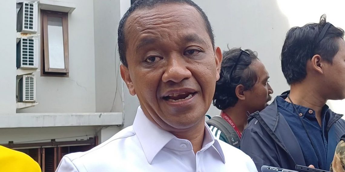 Bahlil Ungkap Stok Pertalite Menurun, Efek Peralihan Konsumsi dari Pertamax