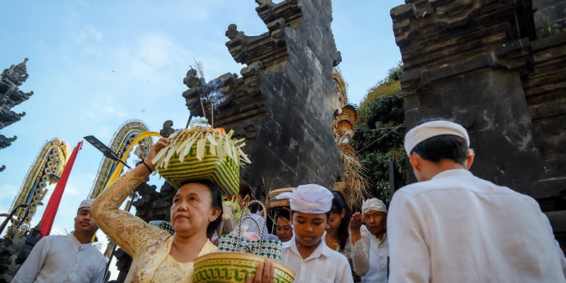 Menpar: Tawur Agung Manca Wali Krama Cerminkan Pariwisata Budaya yang Berkualitas