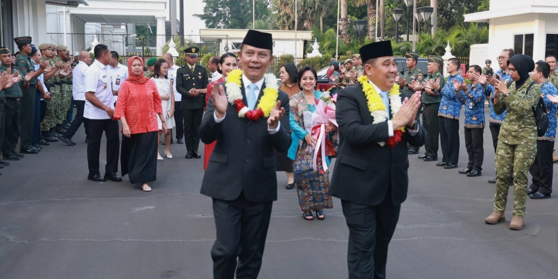 Keluarga Besar Kemhan Beri Sambutan untuk Dua Wamenhan RI
