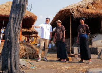 Lewat “Satu Benang Untuk Sade, BSI Ajak Masyarakat Bantu Pulihkan Desa Wisata di Lombok