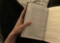 Baca Buku 6 Menit, Apa Saja Manfaatnya bagi Tubuh?
