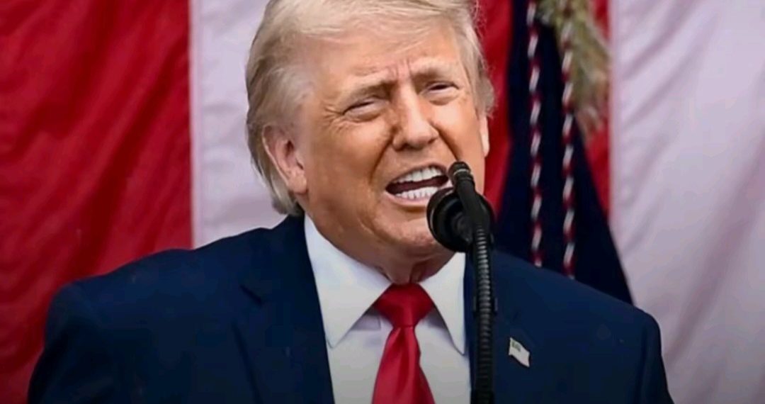 Trump Mau Namanya Dipakai untuk Dua Samudra Besar?