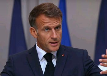 Demo Ricuh Guncang Prancis, Macron Segera Bertemu Para Menteri