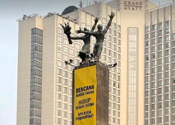 Protes Greenpeace di Bundaran HI soal Iklim, Bakom Beri Tanggapan