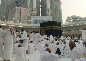 Serangan Houthi Picu Gangguan Penerbangan, 4.000 Jemaah Umrah Tertahan