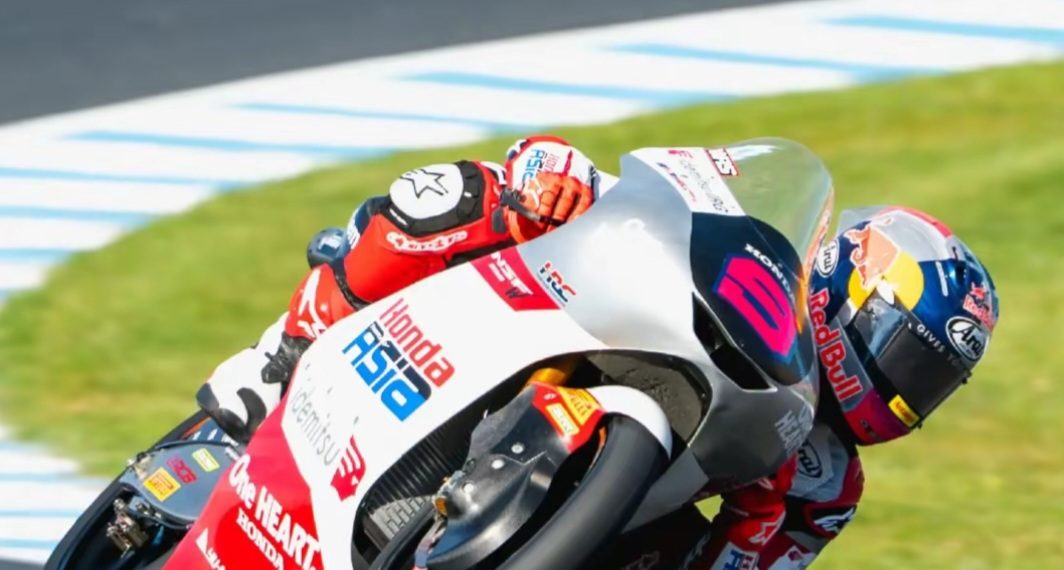 Veda Ega Bikin Kejutan, Start dari Posisi Pertama Moto3 Australia 2026
