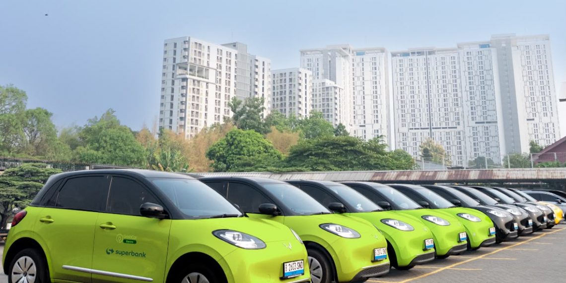 Superbank mendukung pengadaan 200 kendaraan listrik GrabCar Plus Electric melalui fasilitas pembiayaan untuk memperkuat ekosistem mobilitas berkelanjutan.