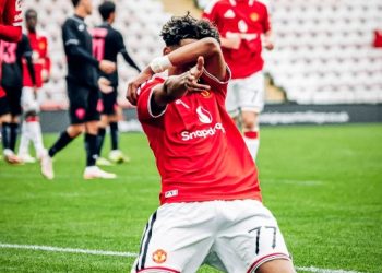 Wonderkid Manchester United JJ Gabriel dikabarkan menolak Chelsea dan lebih memilih melanjutkan karier di Eropa dengan Real Madrid dan Barcelona ikut mengincar.