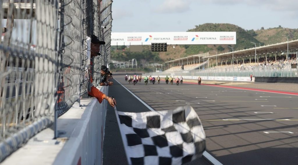 Polda NTB menyimulasikan arus lalu lintas MotoGP Mandalika 2026, mulai dari jalur kendaraan penonton dan shuttle bus hingga rombongan VVIP.