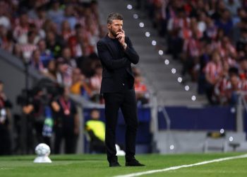 Manchester United dikabarkan mempertimbangkan Julian Nagelsmann, Antonio Conte, Eddie Howe, dan Unai Emery sebagai kandidat pengganti Michael Carrick.
