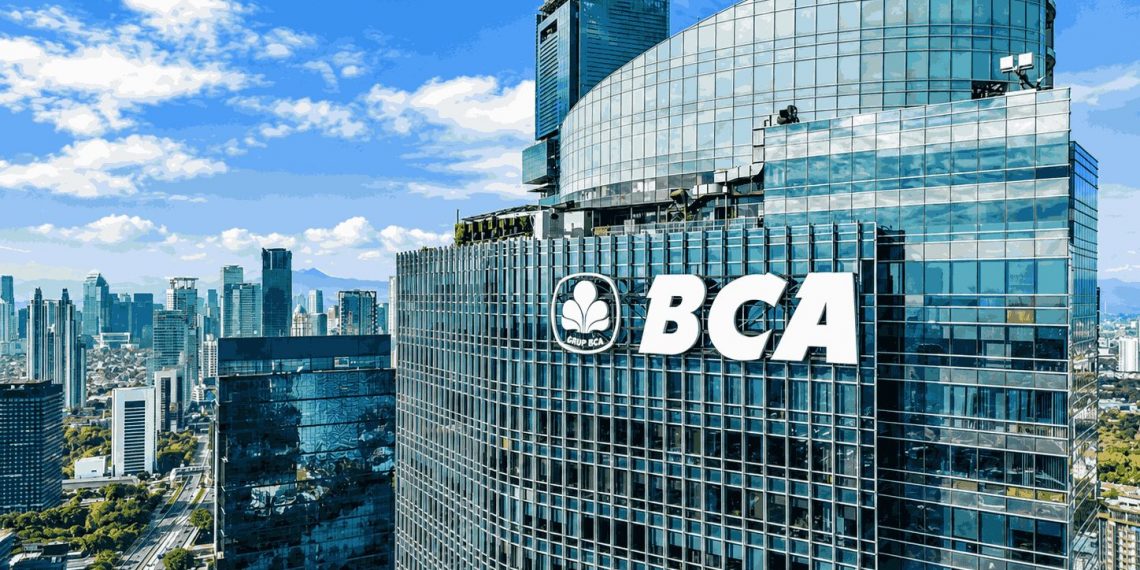 OJK Pantau Isu Akuisisi Saham BCA oleh Pemilik Jhonlin Group