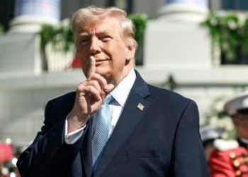 Trump Ancam Serangan Baru ke Iran, Negosiasi Damai Masih Jadi Opsi